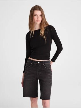 🌼Madewell High-Rise Black Washed Long Denim Shorts